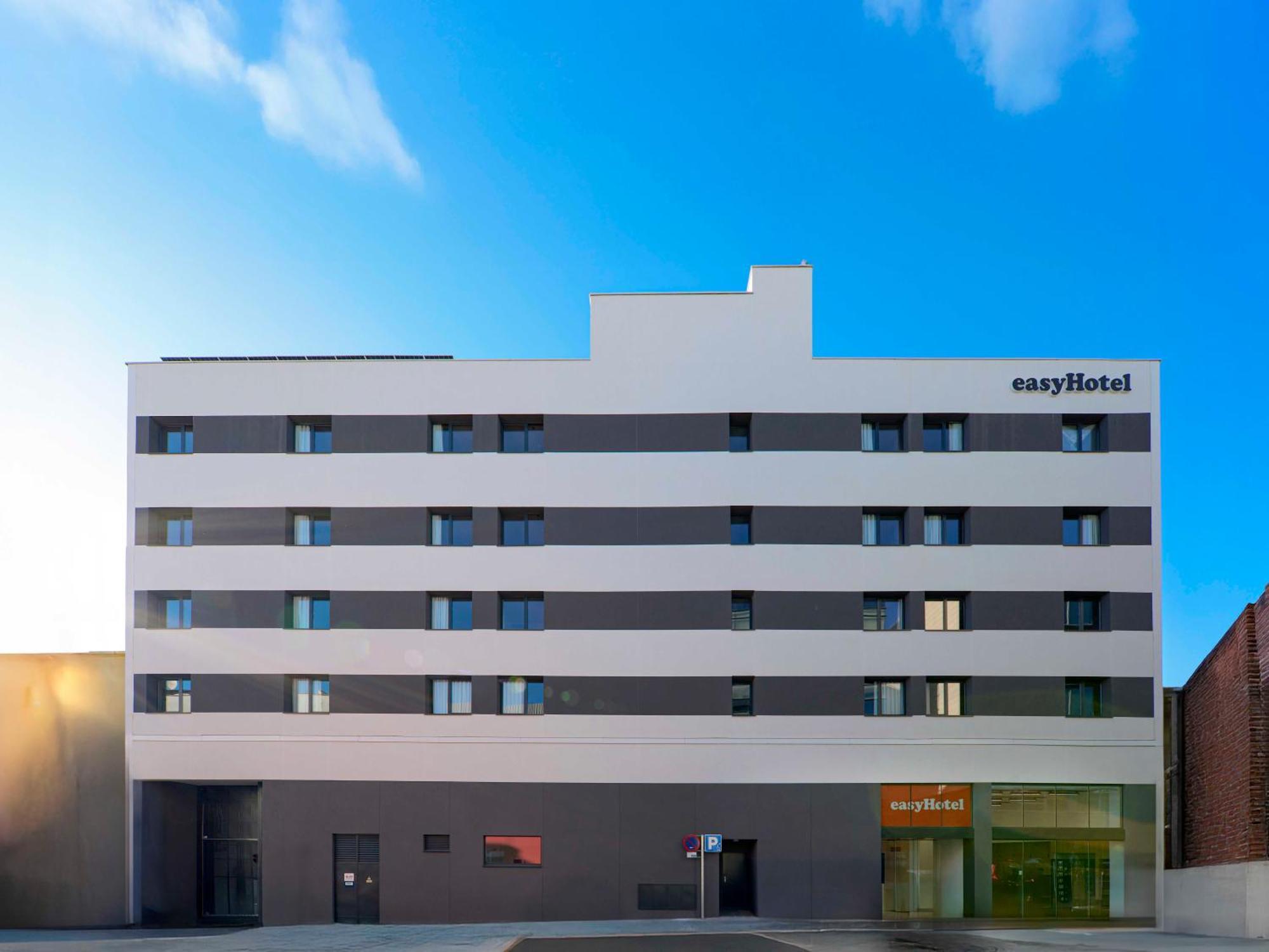 Easyhotel Madrid Alcala — Photos 1